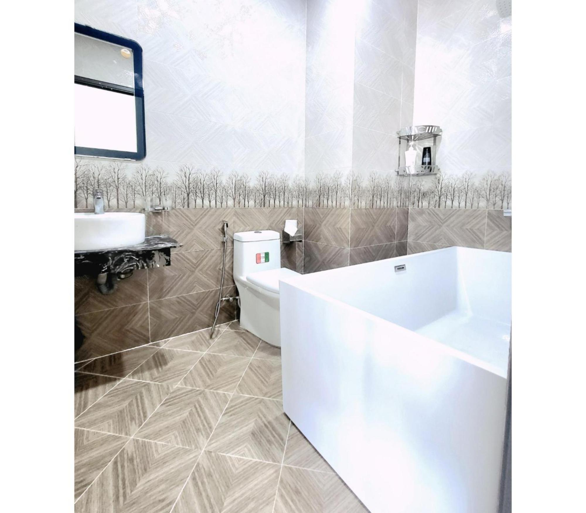 Oyo 1216 Ha Hotel 붕타우 외부 사진